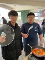 探尋文化的美味足跡：高三多元選修《餐桌上的文化地圖》:LINE_ALBUM_20250314第一次實作_250429_10